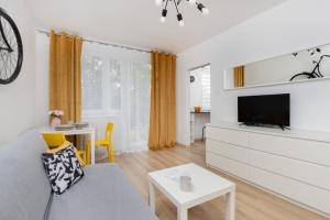 Sunny Studio Opolska with Balcony in Gdańsk by Renters