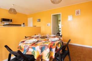 Cantebos - Maison avec 3800 m² de jardin