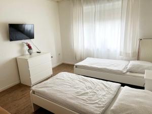 Cozy Workers Apartment in Siegburg