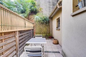 Maisons d'hotes Charming townhouse with terrace : photos des chambres
