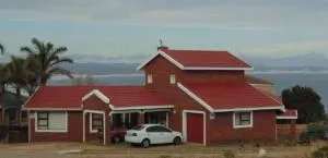 Redwood Holiday Apartment - Wavecrest