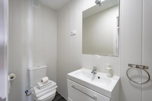 Apartamentos Preciados