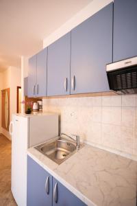 Apartments Lisica 2