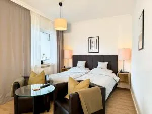 AhrPart Hotel Central - 巴特诺因阿尔-阿尔韦勒