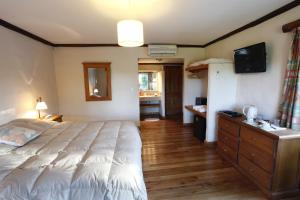 Acacias Country Club