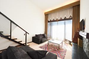 Supercrans, Rte de la Tour 10, Superb View!!