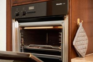 Supercrans, Rte de la Tour 10, Superb View!!