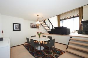 Supercrans, Rte de la Tour 10, Superb View!!