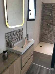 Villas Calme, confort et espace dans villa d’architecte : photos des chambres
