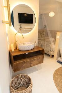 AG 1 Love Balnéo Clim 1min plage,