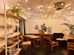 Standard Double Room with Shared Bathroom room in Pop Up Hotel Krone Zürich