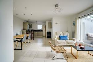 Appartements Nice apartment Merignac with terrace and parking : photos des chambres
