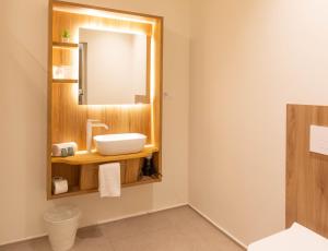 Reina Victoria Velázquez