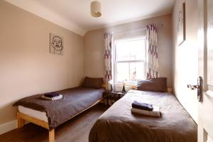 Family home in central Guildford with Parking