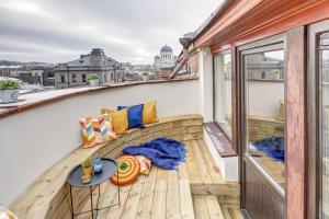 Funky Penthouse City Center