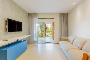 IT63 Lindo Apto 2 Suítes a 150m da Praia da Espera