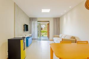 IT63 Lindo Apto 2 Suítes a 150m da Praia da Espera