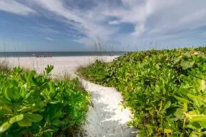 Seaside Beach House 102 - هولمز بيتش