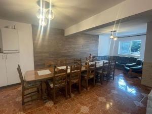 Casa Valea Gilortului