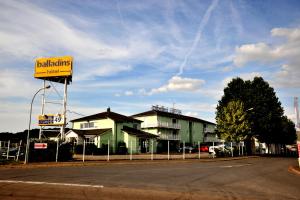 Hotels initial by balladins Roissy / Saint-Mard : photos des chambres