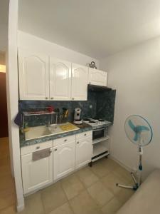 Appartements Joli studio neuf av terrasse a 50 m de la mer et gare : photos des chambres