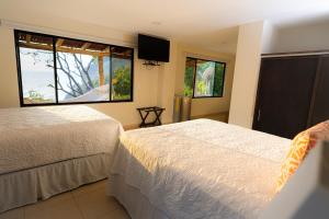 Paraiso Escondido Hotel Villas & Resort