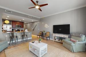 Reflections at Bay Point #306