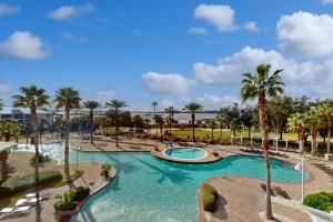 Reflections at Bay Point #306