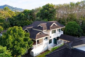 Bann Mangkud Khaolak