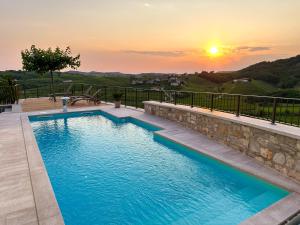 Ca' S Lorenz - A Luxury 100m2 Apartment in a Chic Vineyard Villa 