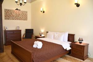 Renewed central apartment