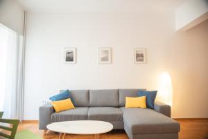 Family Apartment 10 from the Acropolis 100m2