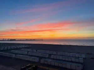 Seafront apartment 2 bed Duinbergen - Heist