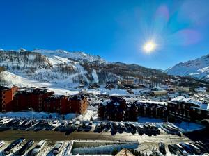 Luxury 4beds ski-in&out LARGE!