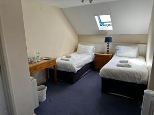 Standard Twin Room room in Castle Hotel