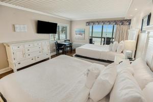 Quintessential Beach Retreat 2nd Flr