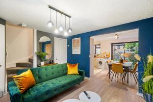 Stylish 3 Bed House in Greenhithe