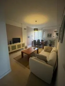 Daloba House - Trafaria