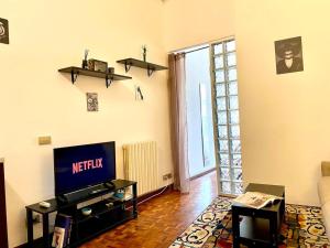 • Cozy house • 10 min Rho Fiera