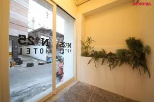 Number 25 Hotel - Chunghŭng