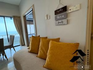 New Seaview with Seaside Apartment-2R1B