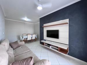 Guilhermina! 2dorm, lado praia, Ambiente Familiar!