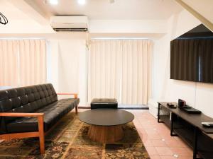 Tasone Stay OSAKA IMP1315