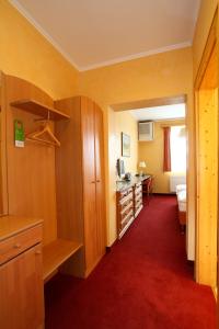 Oldtimer Motorhotel Guntramsdorf