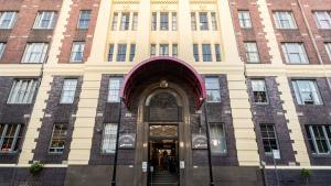 Oaks Sydney Goldsbrough Suites