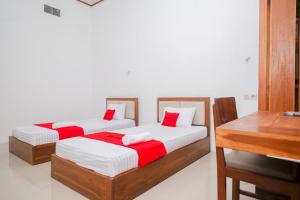 RedDoorz Syariah near Alun Alun Temanggung