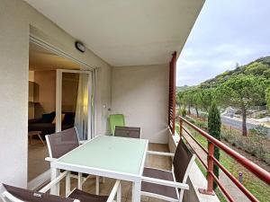 Appartement F2 climatisé à Lamalou-les-Bains, terrasse, proche centre et thermes, animaux acceptés - FR-1-451-167