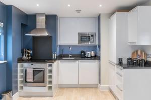 Urban Retreat in Southwark 2BR Gem for 4