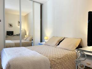 Studio cosy avec coin nuit, climatisation, animaux admis, centre-ville - 4 pers - FR-1-251-579