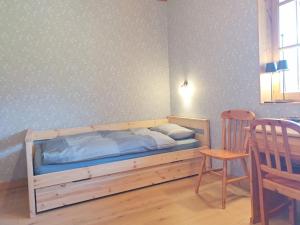 Appartement T4 au calme avec jardin et wifi, proche du centre et ski-bus - FR-1-624-150